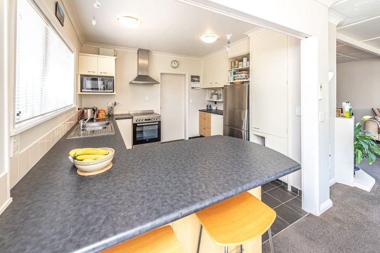 Photo of property in 4 Bristow Street, Saint Johns Hill, Whanganui, 4501