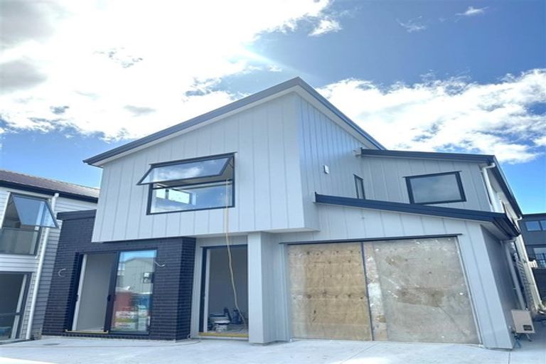 Photo of property in 13 Kapehu Road, Silverdale, 0932