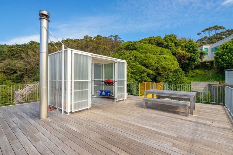 Photo of property in 6 Crawford Road, Kilbirnie, Wellington, 6022