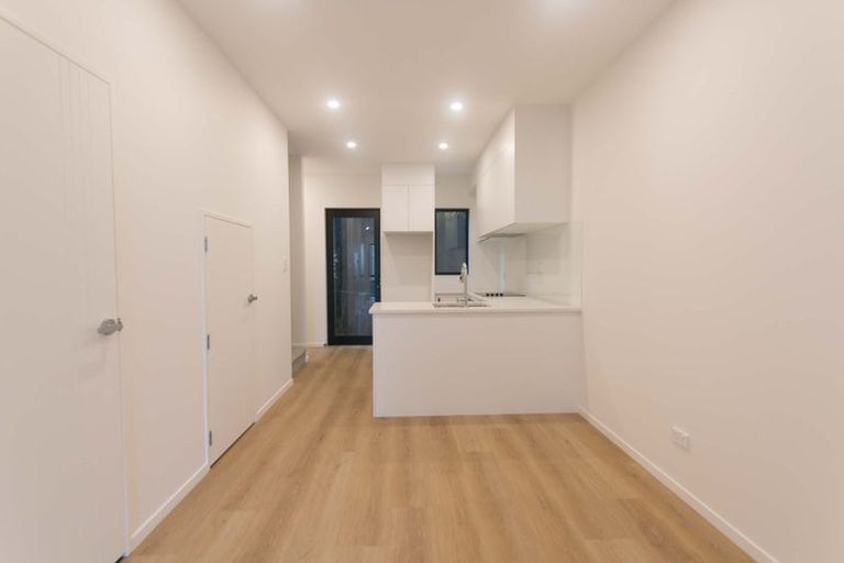 Photo of property in 15/27 Glenorchy Street, Glen Eden, Auckland, 0602