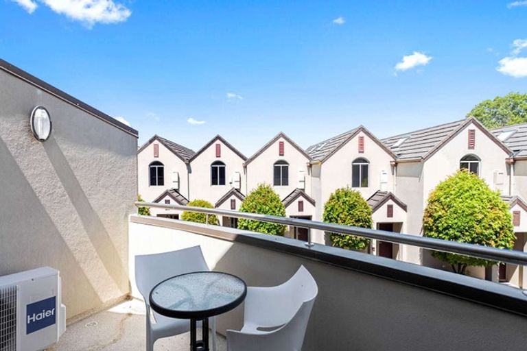 Photo of property in 9 Tui Street, Taupo, 3330