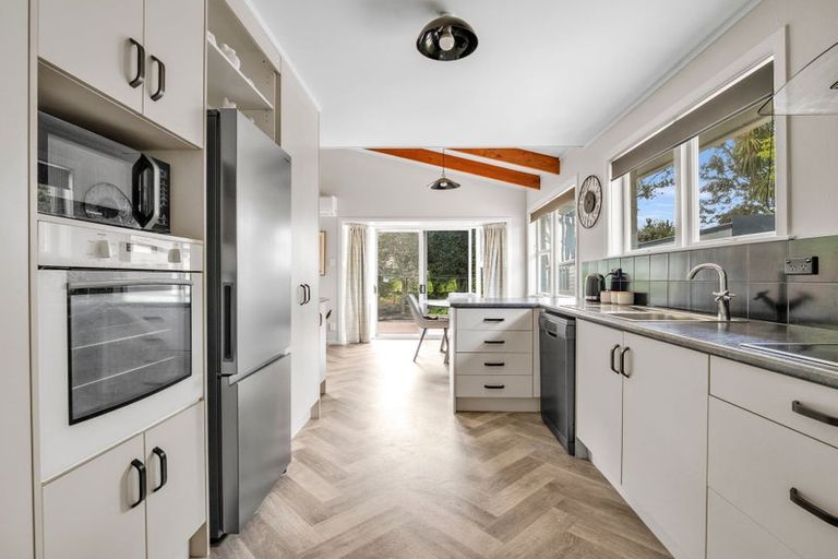 Photo of property in 81 College Road, Edgecumbe, 3120