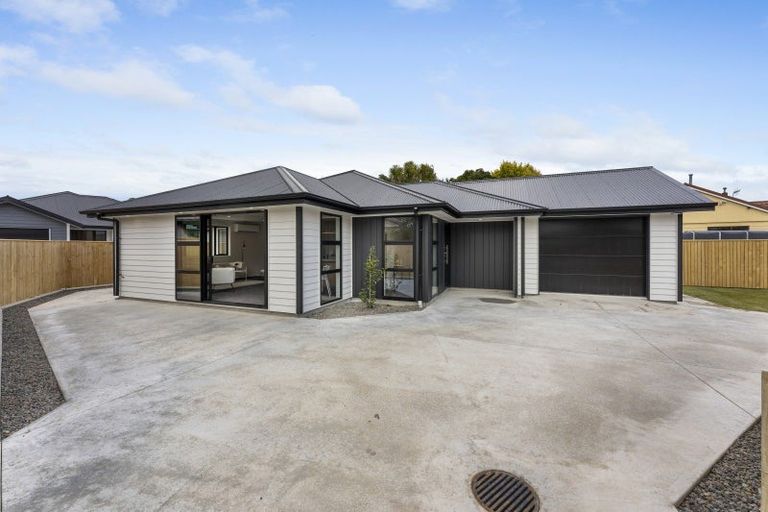 Photo of property in 26 East Street, Terrace End, Palmerston North, 4410