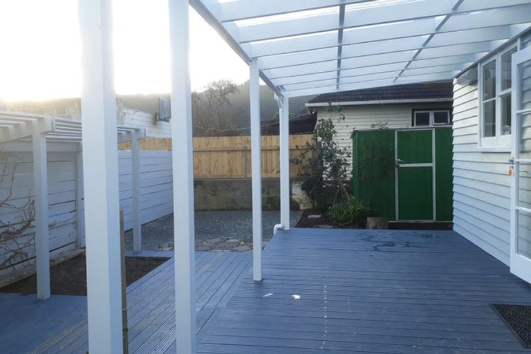 Photo of property in 19 Henry Street, Ebdentown, Upper Hutt, 5018