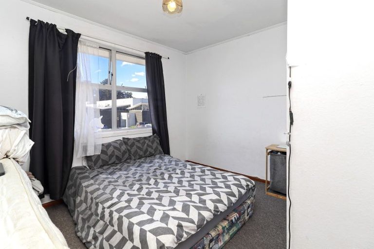 Photo of property in 2/41 Kawaka Street, Mount Maunganui, 3116