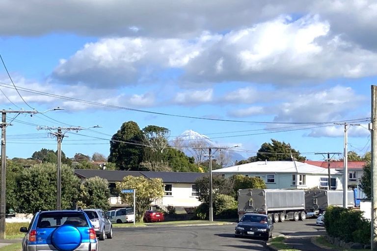 Photo of property in 18 Watene Crescent, Waitara, 4320