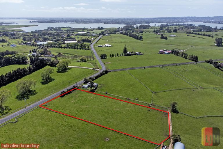 Photo of property in 118 Karaka Nth Road, Karaka, Papakura, 2580