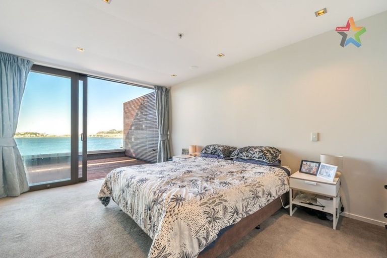 Photo of property in Patent 326 Apartments, 507s/326 Evans Bay Parade, Hataitai, Wellington, 6021