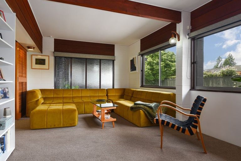 Photo of property in 12 Mildred Place, Springfield, Rotorua, 3015