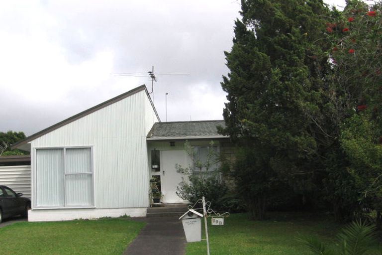 Photo of property in 1/29 Matuhi Rise, Henderson, Auckland, 0612