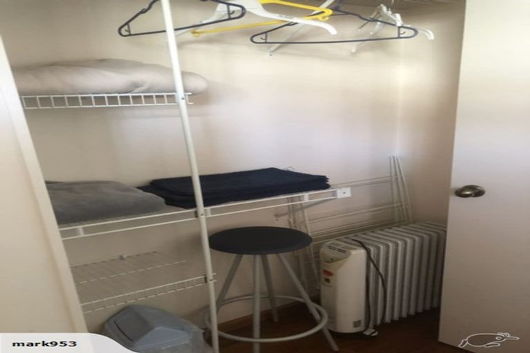 Photo of property in Terrace Tower Apartments, 3c/126 The Terrace, Wellington Central, Wellington, 6011