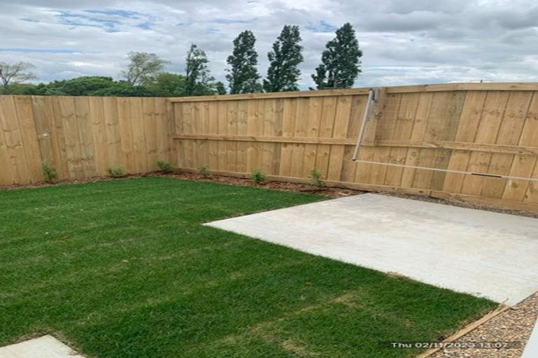 Photo of property in 45 Waruhia Crescent, Rototuna North, 3281