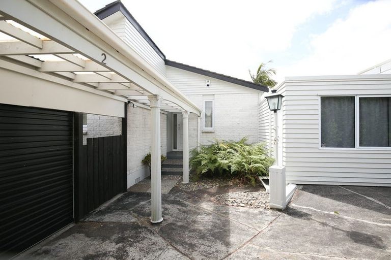 Photo of property in 2/26 Sunnyhill Crescent, Sunnyhills, Auckland, 2010