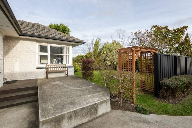 Photo of property in 116 Blankney Street, Hornby, Christchurch, 8042