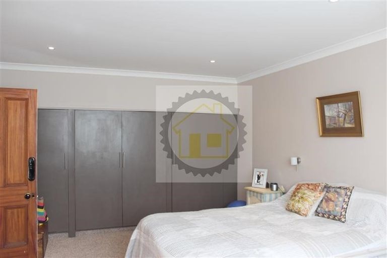 Photo of property in 37 Carnarvon Street, Belleknowes, Dunedin, 9011