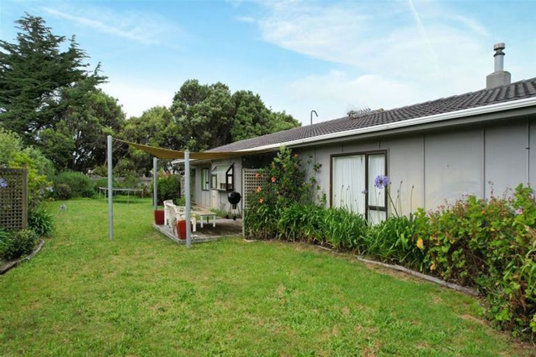 Photo of property in 20 Rua Avenue, Waitarere Beach, Levin, 5510