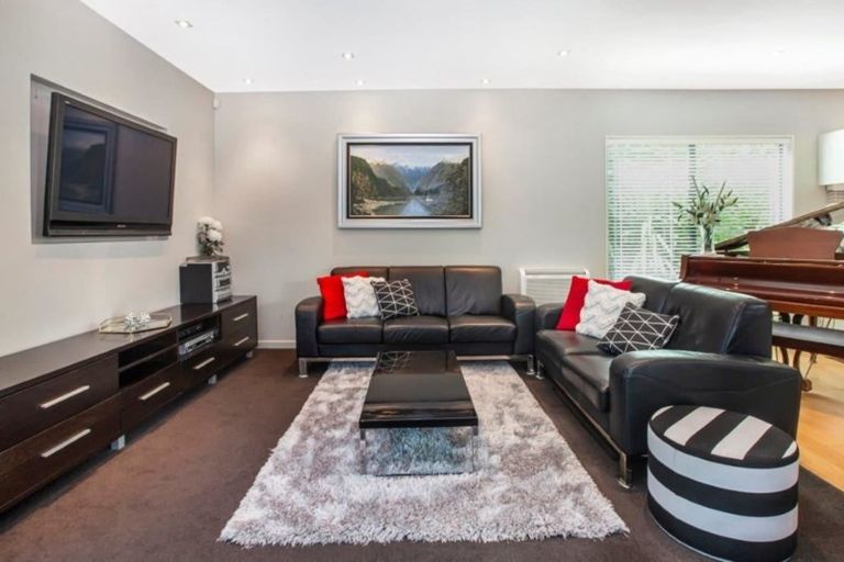 Photo of property in 94 Office Road, Merivale, Christchurch, 8014