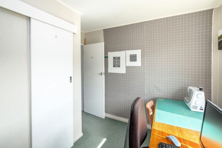 Photo of property in 8 Kowhai Grove, Featherston, 5710