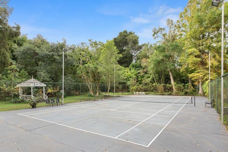 Photo of property in 30 Tudor Crescent, Chedworth, Hamilton, 3210