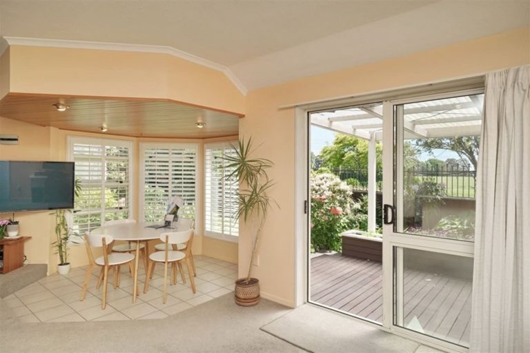 Photo of property in 50b Karnak Crescent, Russley, Christchurch, 8042