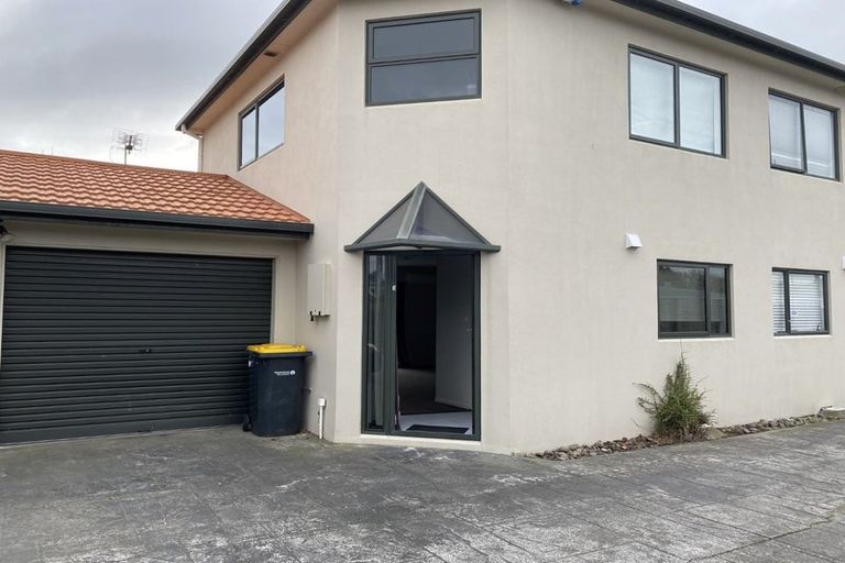 Photo of property in 3/436 Barbadoes Street, Edgeware, Christchurch, 8013