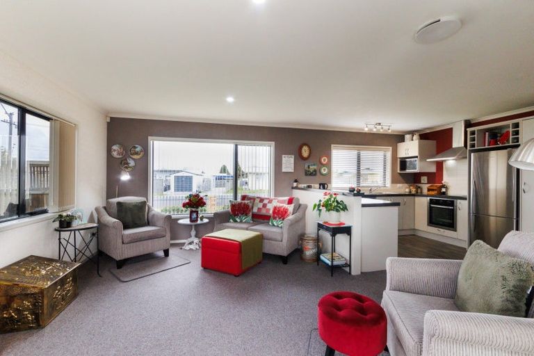 Photo of property in 1a Haggitt Street, Feilding, 4702