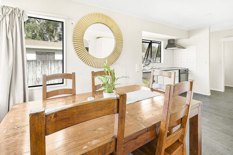 Photo of property in 51 Raymond Street, Fairview Downs, Hamilton, 3214