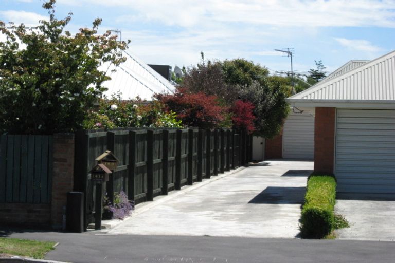 Photo of property in 141 Avonhead Road, Avonhead, Christchurch, 8042