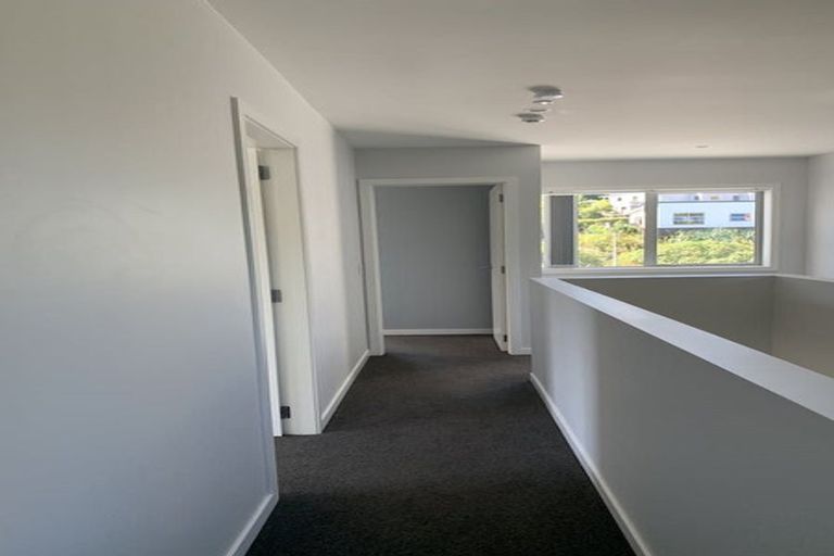 Photo of property in 4 Glide Lane, Whitby, Porirua, 5024