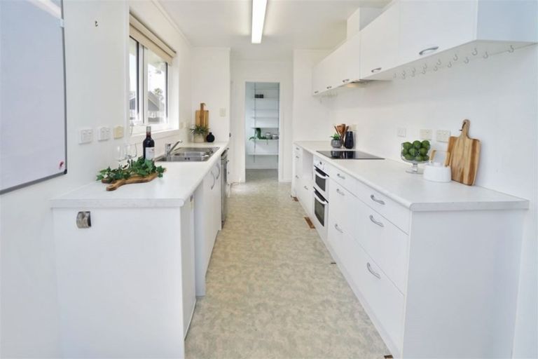 Photo of property in 441 Kahikatea Drive, Dinsdale, Hamilton, 3204