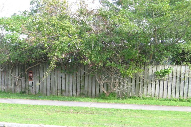 Photo of property in 119 Awaroa Road, Helensville, 0800