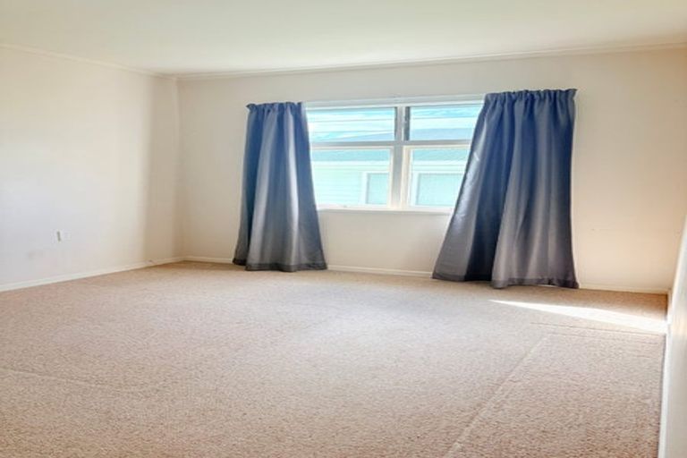 Photo of property in 72 Macdonald Street, Elgin, Gisborne, 4010