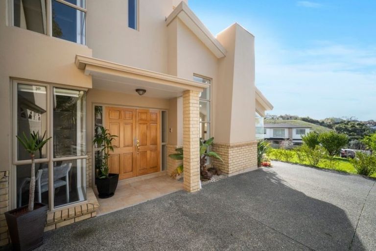 Photo of property in 54 Gold Street, Albany Heights, Auckland, 0632