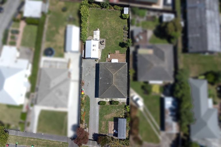 Photo of property in 35 Tilford Street, Woolston, Christchurch, 8062