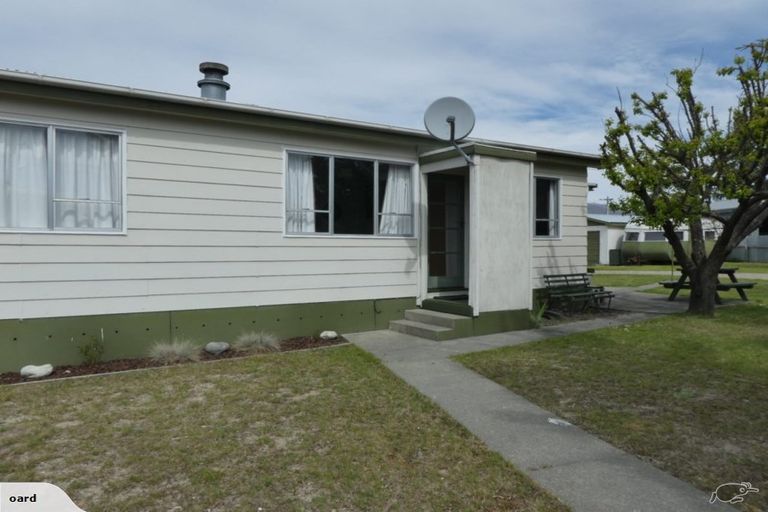 Photo of property in 15 Pukaki Place, Twizel, 7901