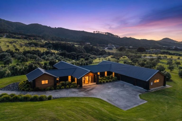 Photo of property in 159 Robert Hastie Drive, Mangawhai, 0573