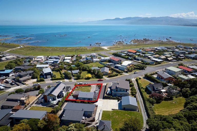 Photo of property in 48 Kotare Place, South Bay, Kaikoura, 7300