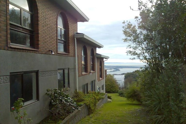 Photo of property in 8 Brigid Place, Mount Pleasant, Christchurch, 8081