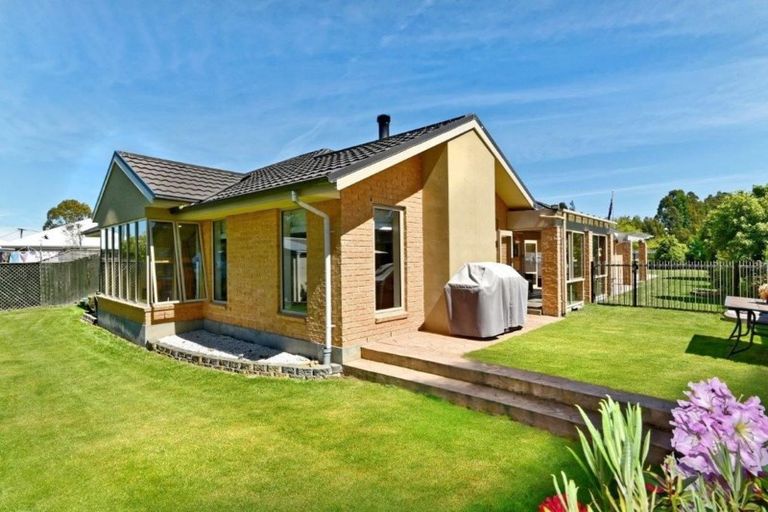 Photo of property in 4 Thomas Street, Kirwee, Darfield, 7571