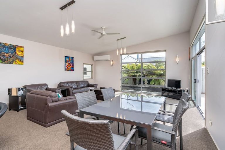 Photo of property in 1 High Street, Mosgiel, 9024