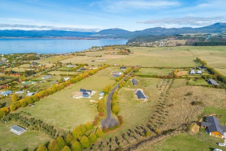 Photo of property in 19 Rangitukua Drive, Kuratau, Turangi, 3381
