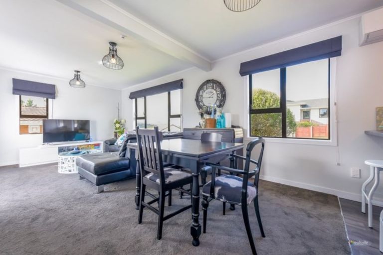 Photo of property in 8 Drummond Crescent, Kelson, Lower Hutt, 5010