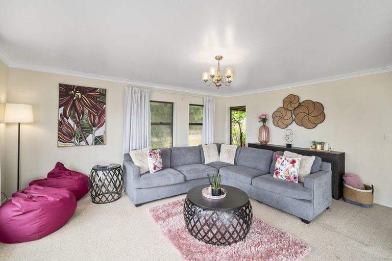 Photo of property in 48 Wakeman Road, Acacia Bay, Taupo, 3330