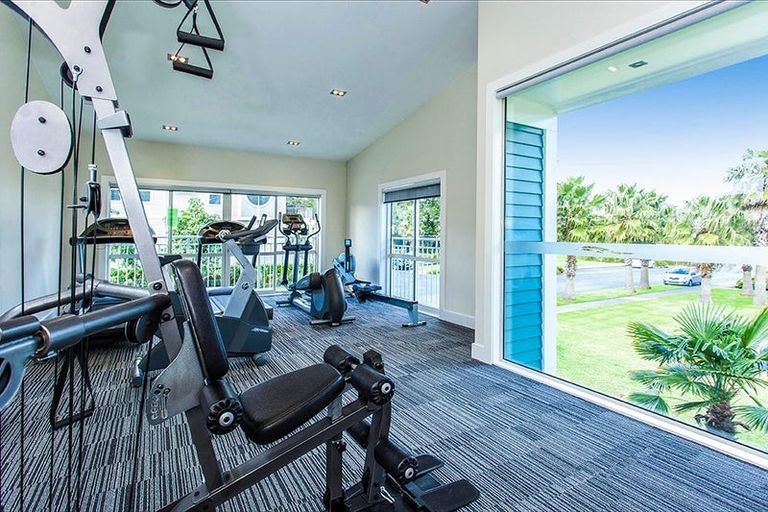 Photo of property in 231 Hibiscus Drive, Orewa, 0931