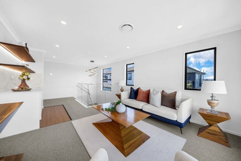 Photo of property in 29 Catalina Avenue, Rosehill, Papakura, 2113