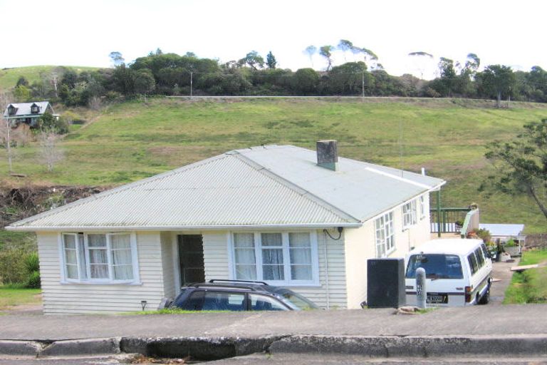 Photo of property in 12 Smeath Road, Kawakawa, 0210