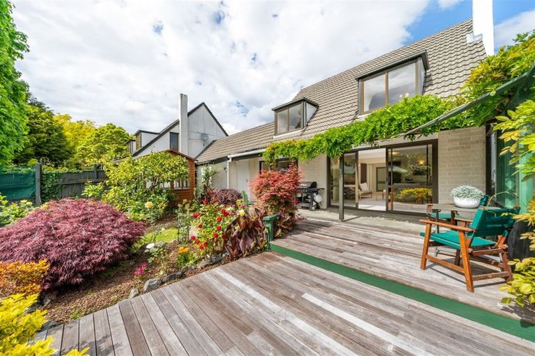 Photo of property in 31b Chatsworth Road, Silverstream, Upper Hutt, 5019