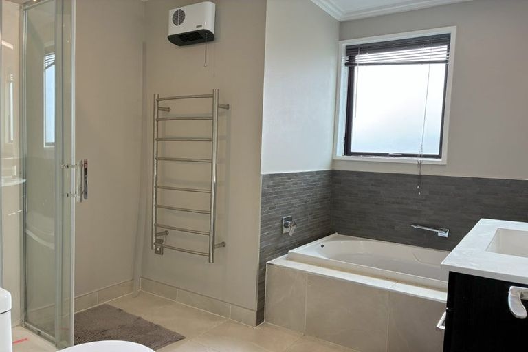 Photo of property in 128 Waenga Drive, Cromwell, 9310