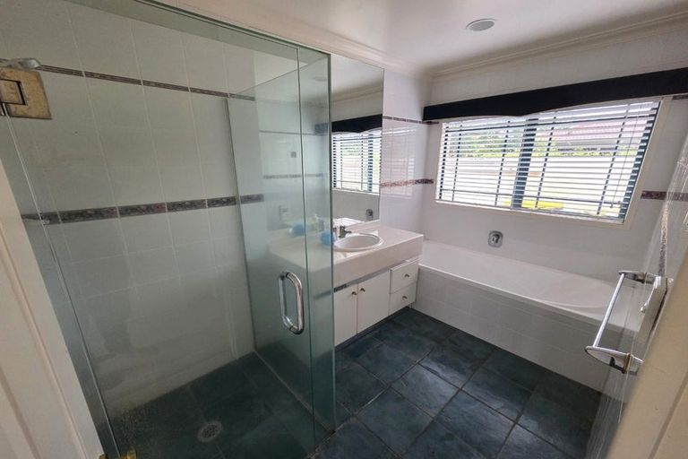 Photo of property in 96 Gravatt Road, Papamoa Beach, Papamoa, 3118