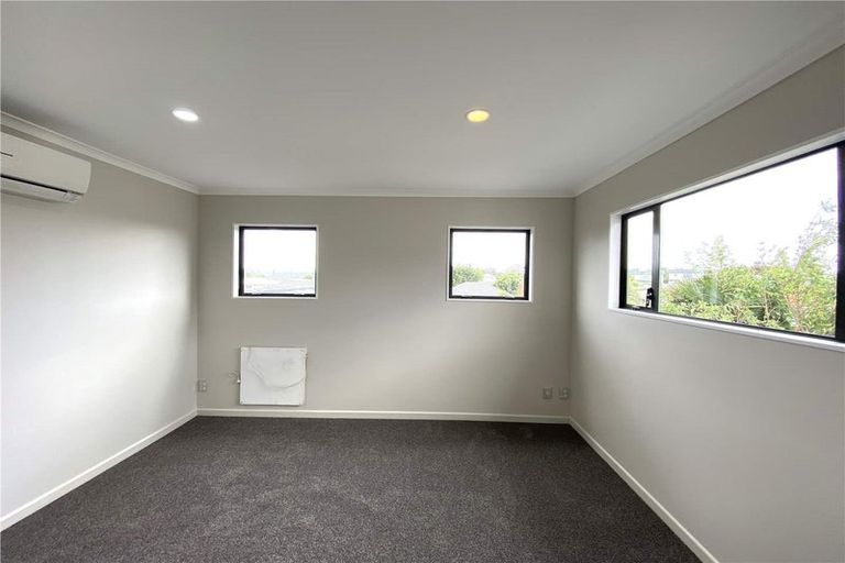 Photo of property in 439 Old Te Atatu Road, Te Atatu Peninsula, Auckland, 0610